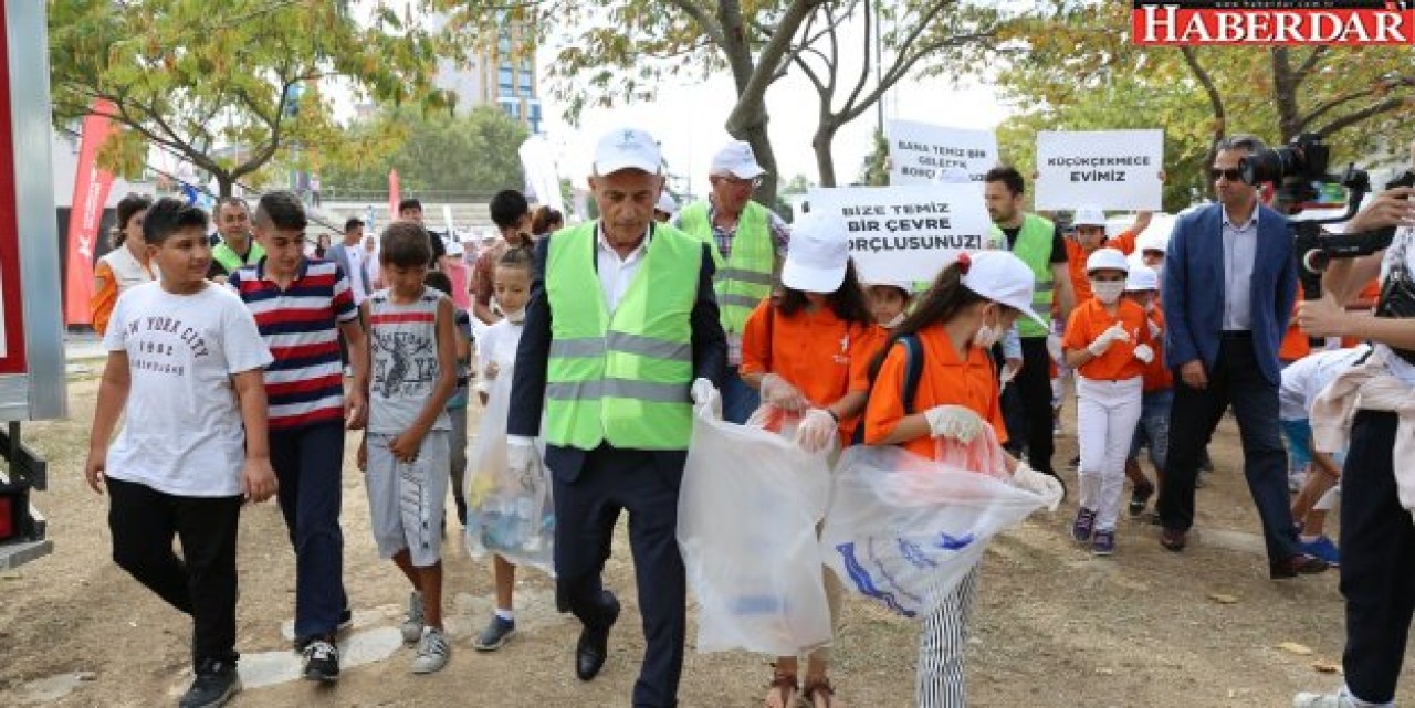 Birlikte çöp topladılar