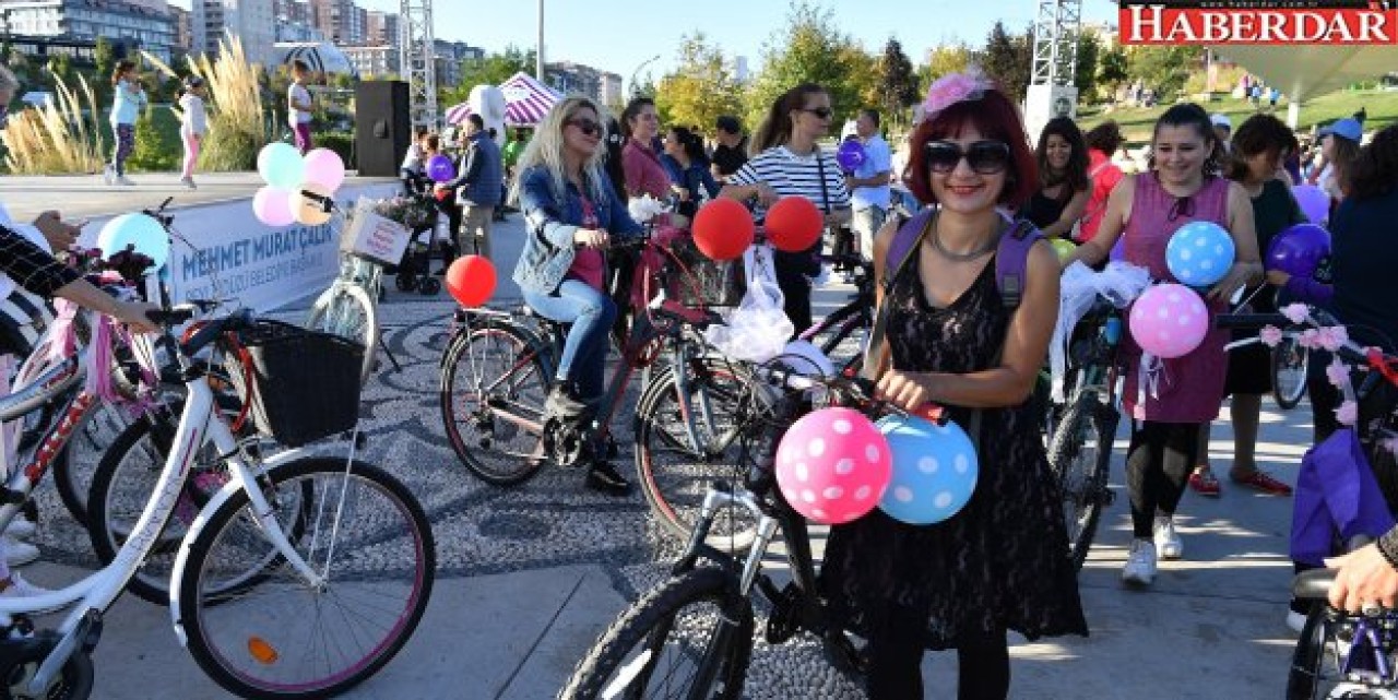 Hem özgür hem süslü