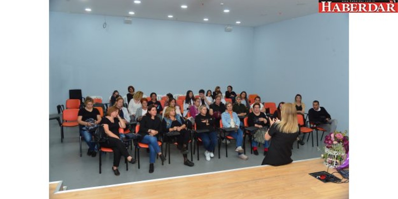 BEYLİKDÜZÜ’NDE KADINLAR MEME KANSERİNE KARŞI BİLİNÇLENİYOR