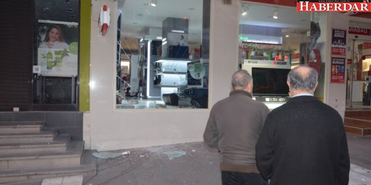 Avcılarda silahlı soygun