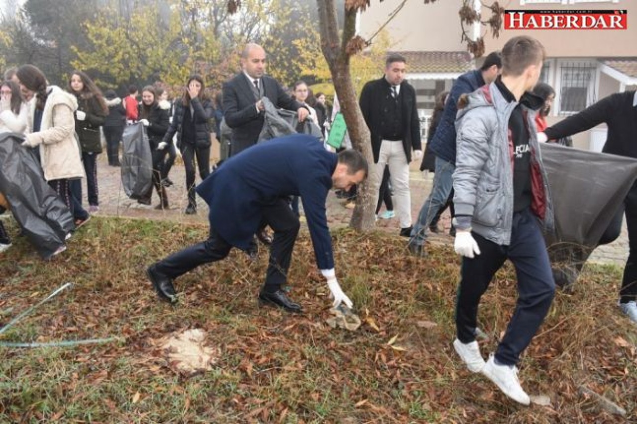 Herkes kapısının önünü süpürmeli!