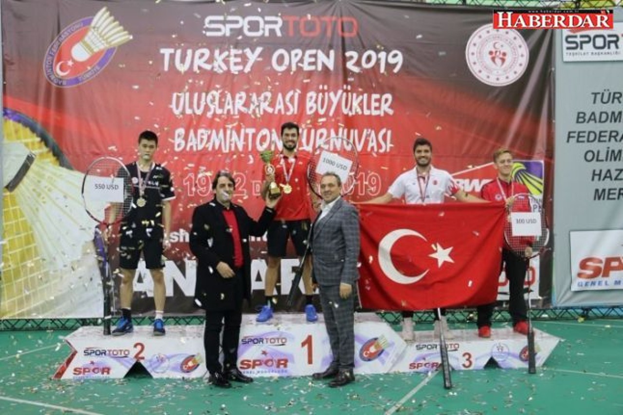 Badmintonda Türkiyenin tarihi zaferi