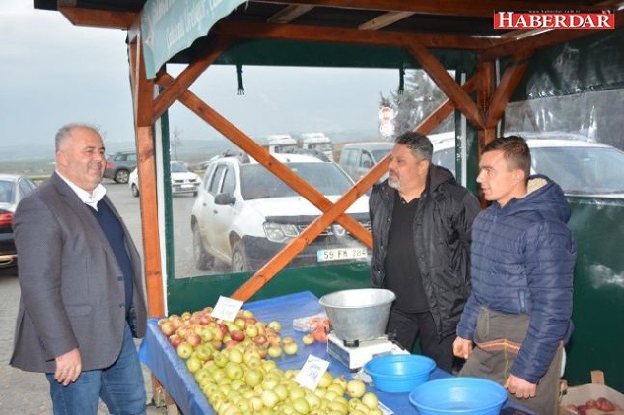 Yöresel Ürünler Pazar Esnafından Başkan Mesut Üner’e Teşekkür
