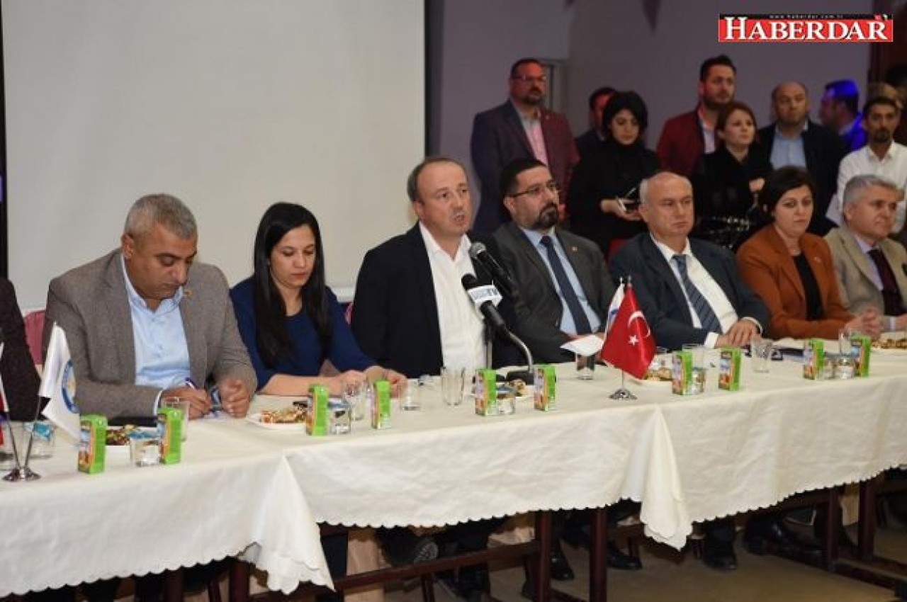 Depremden sonra yan gelip yatmadık