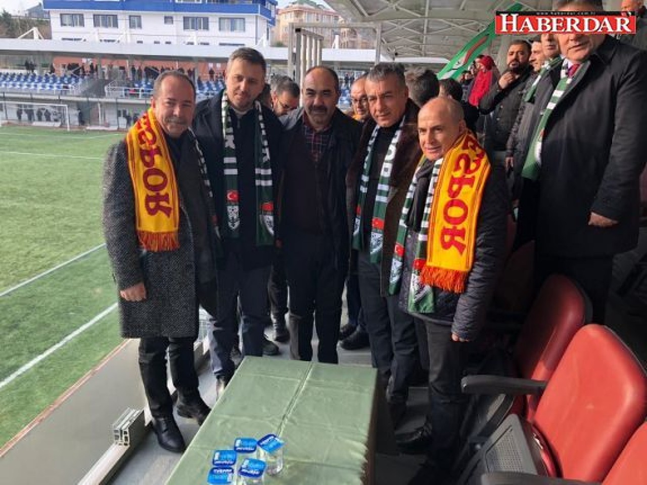 Doğu ile batı BEYLİKDÜZÜnde