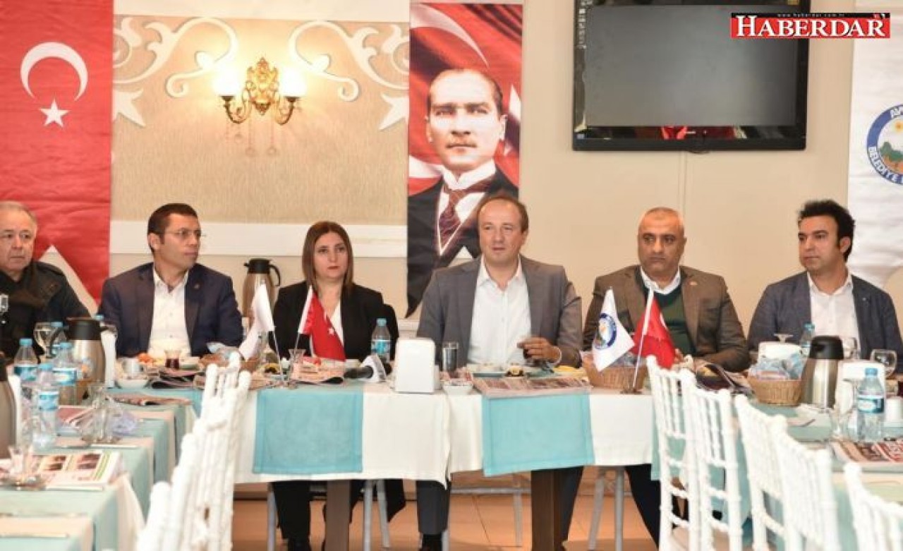 Turan Hançerli,” “Demokrasinin olmazsa olmazı bağımsız gazetecilerdir”