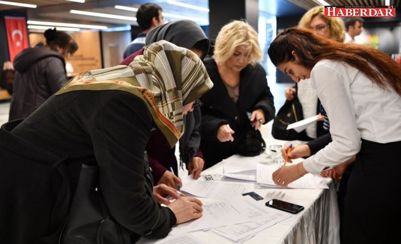 BEYLİKDÜZÜ’NDE KANSER GÜNÜ’NDE FARKINDALIK SEMİNERİ
