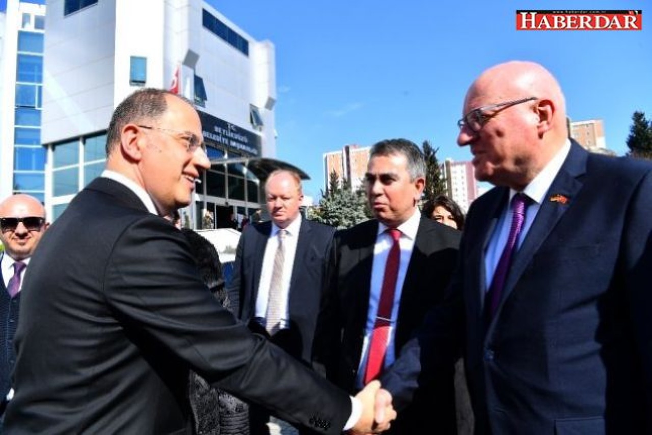 Paderborn Belediyesinden Beylikdüzüne ziyaret