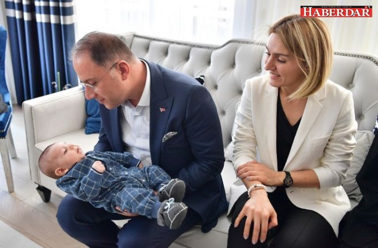 3000.bebeğe merhaba dedi