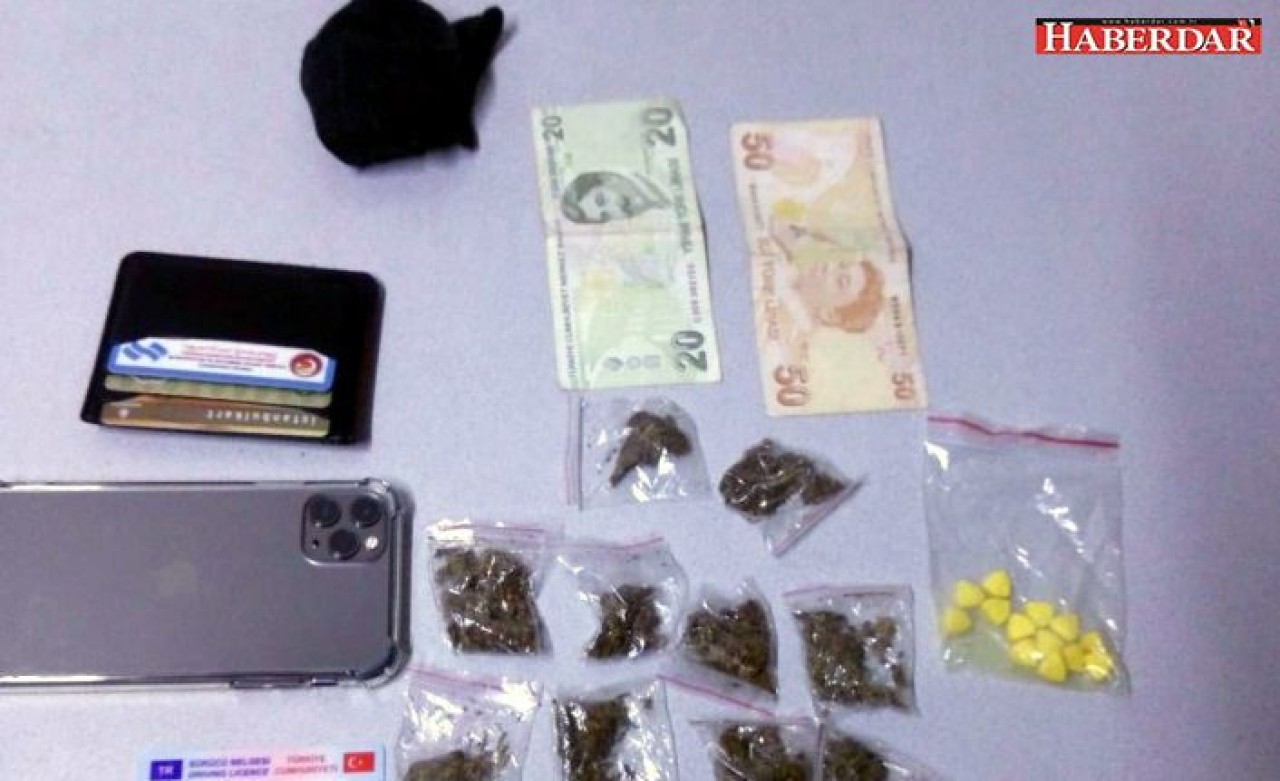 Çorapta uyuşturucu çıktı