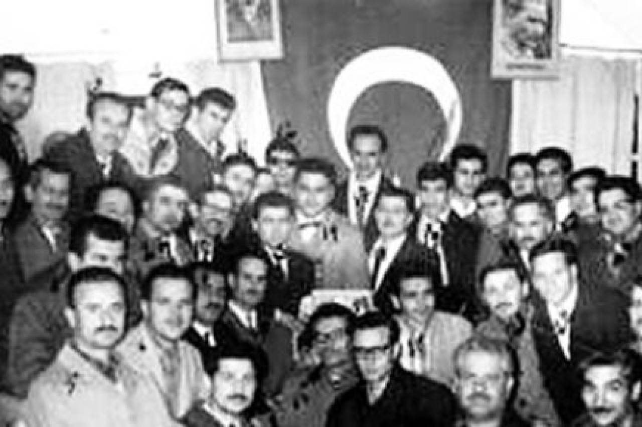 'Komünizmle Mücadele'de yetişip bugüne damga vurdular