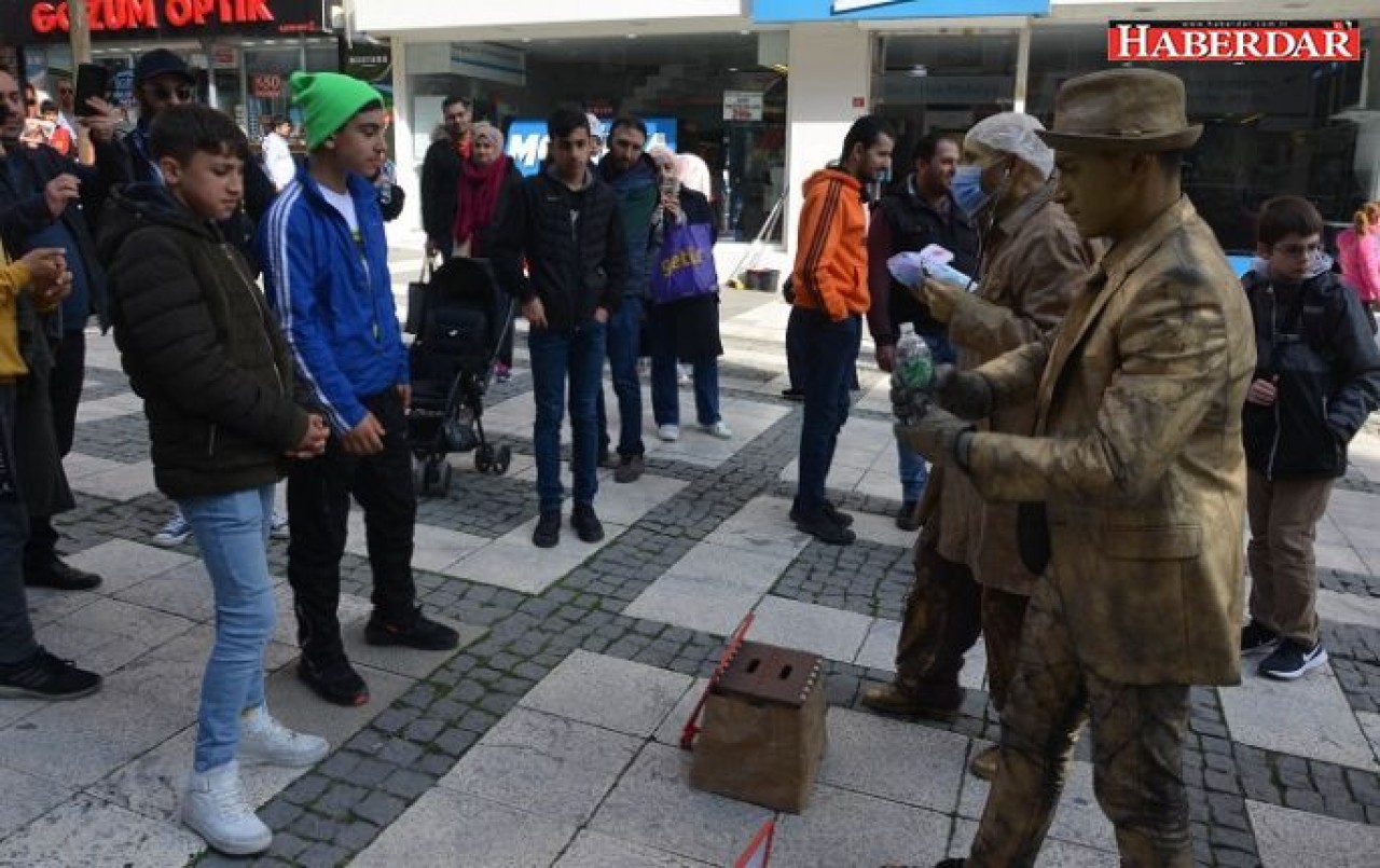 Antivirüs heykeller!