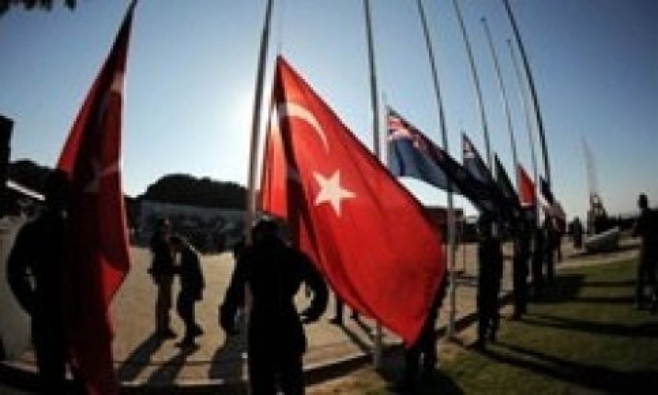 Dünyaya dostluk mesajı