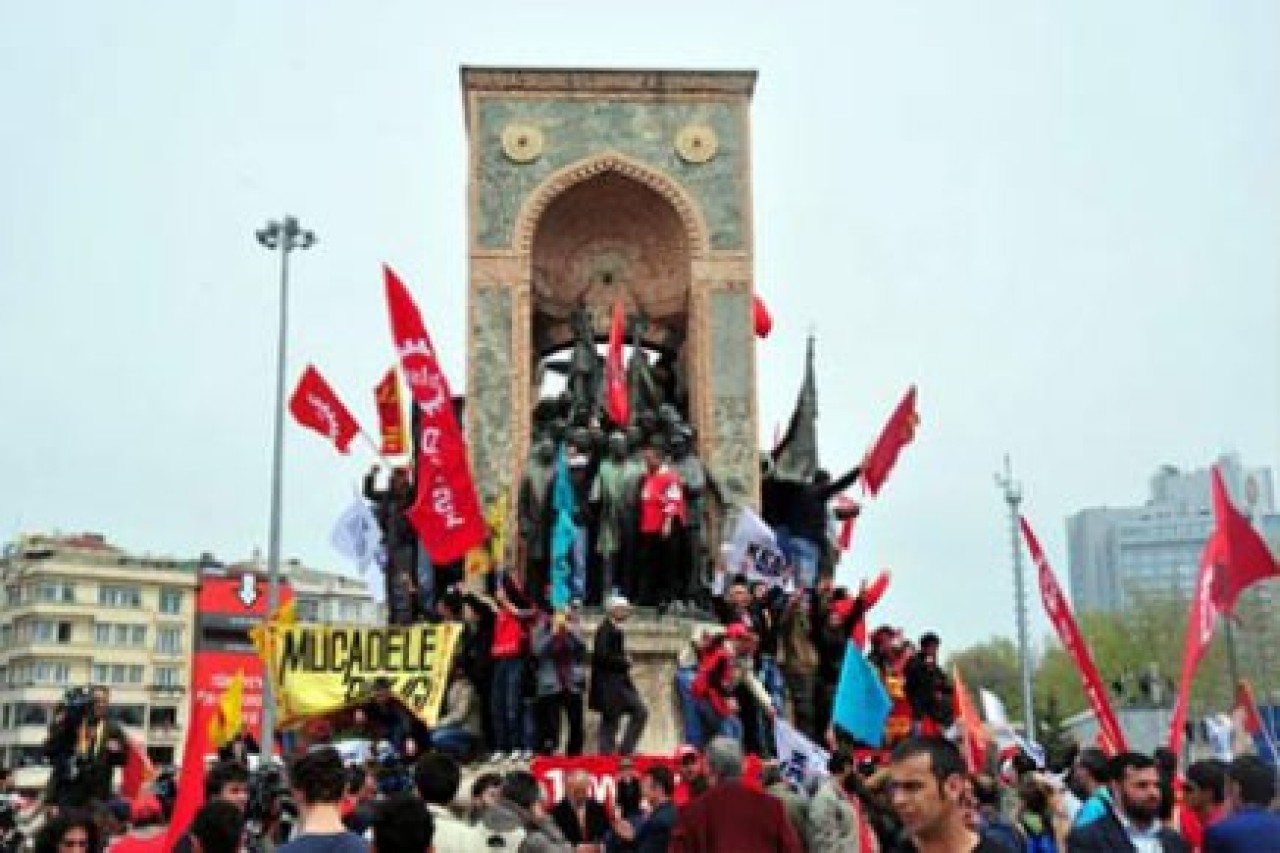 1 Mayıs Taksim'de!