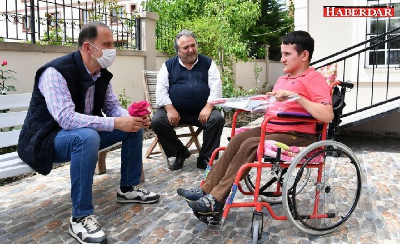 BAŞKAN ÇALIK ÖZEL BİREYLERİ UNUTMADI