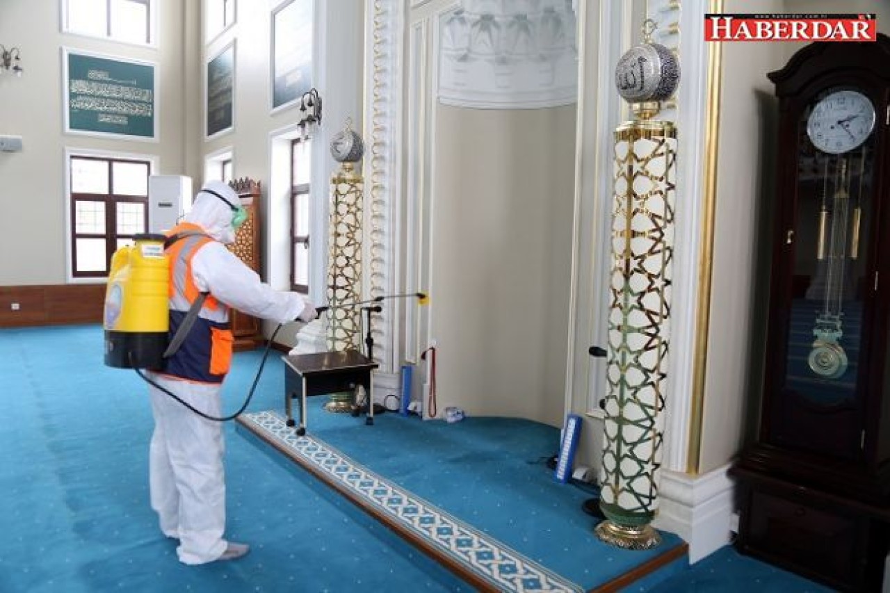 Camilerde dezenfekte ve hijyen seferberliği