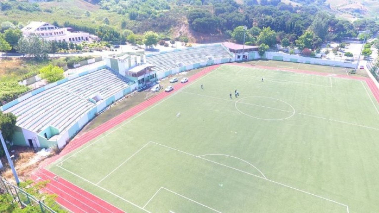 GÜRPINAR STADI TRİBÜNLERİ YENİLENİYOR