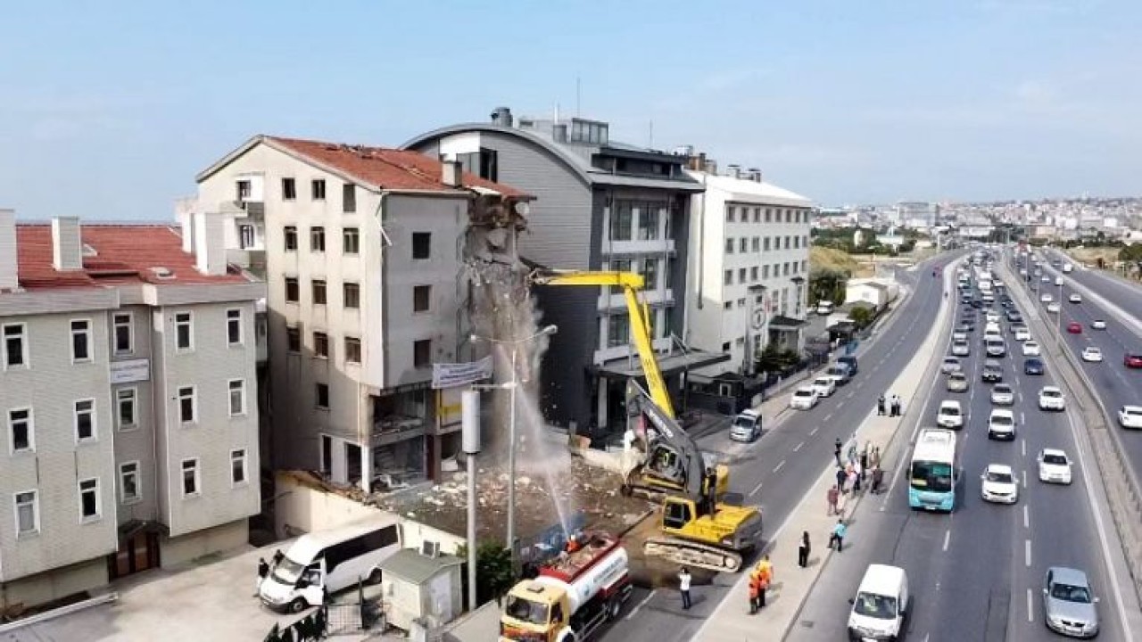 Başkan Akgün: Deprem uykularımı kaçırıyor!