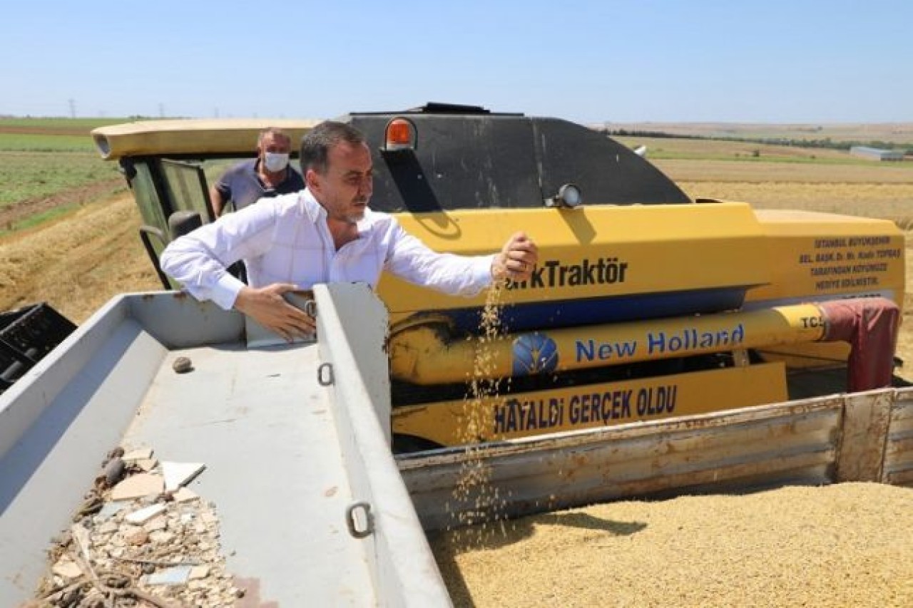 SİLİVRİ BELEDİYESİNDEN ÇİFTÇİYE 10 MİLYONLUK DESTEK