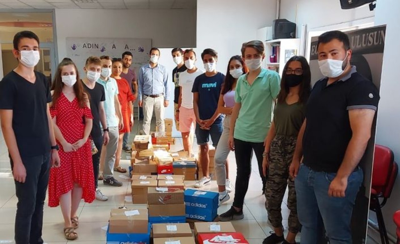 BEYLİKDÜZÜ’NDE YATAĞININ BAŞUCUNDA AYAKKABISIZ ÇOCUK KALMAYACAK