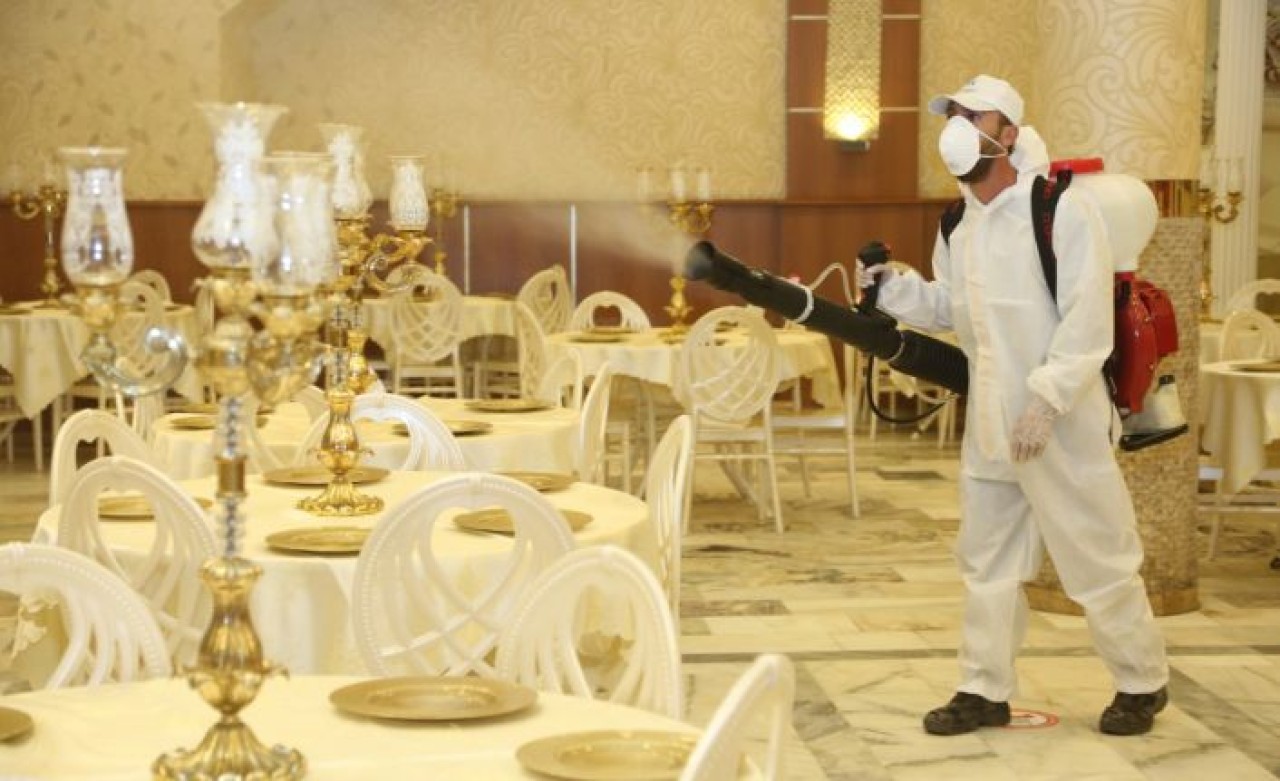 KÜÇÜKÇEKMECEDE DÜĞÜN SALONLARINA DİP KÖŞE DEZENFEKSİYON