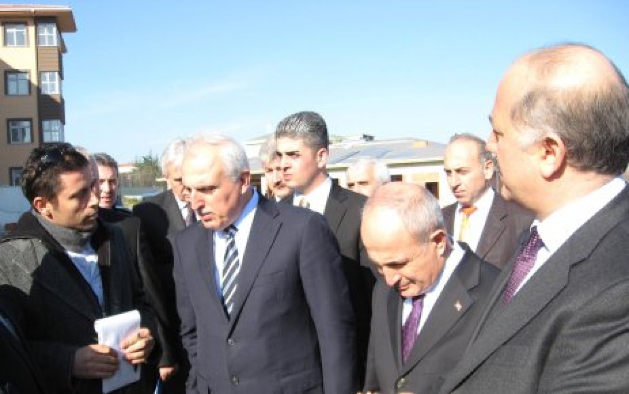 İBB KENT HASTANEYE DOYDU DİYOR!