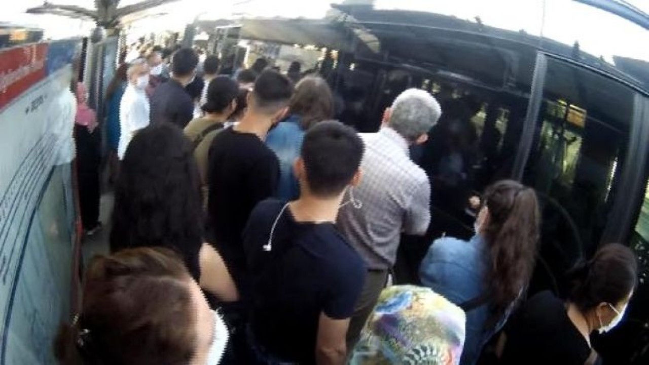 Metrobüs çilesine arıza eklendi