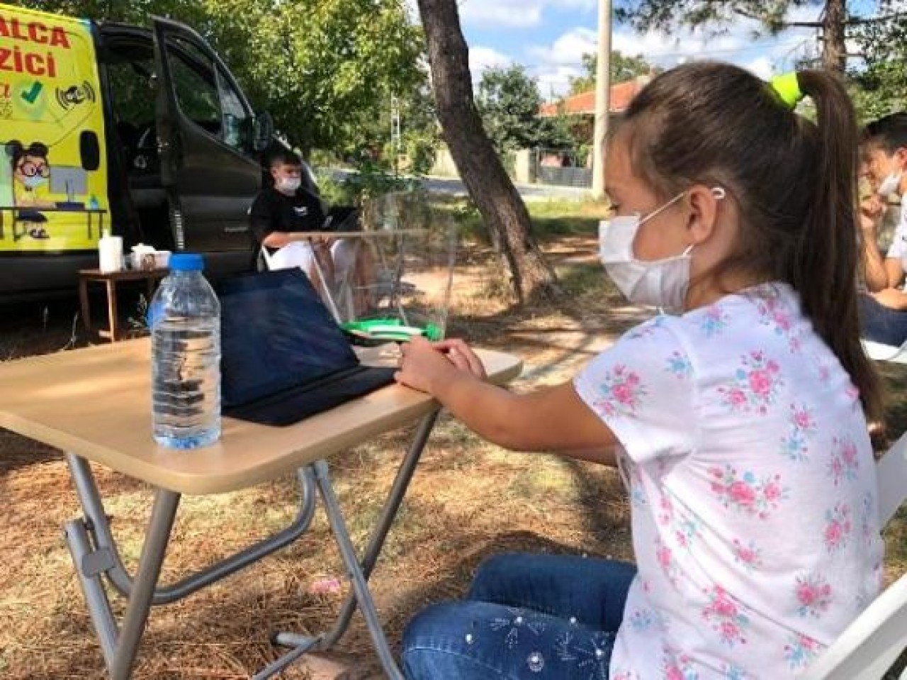 Çatalcada internet erişimi için seyyar sınıflar oluşturuldu