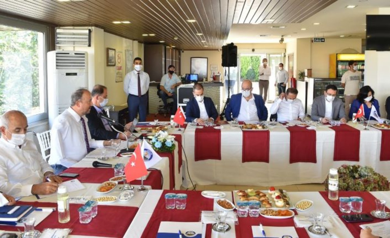 Başkan Hançerli, CHPli belediye başkanlarını ağırladı