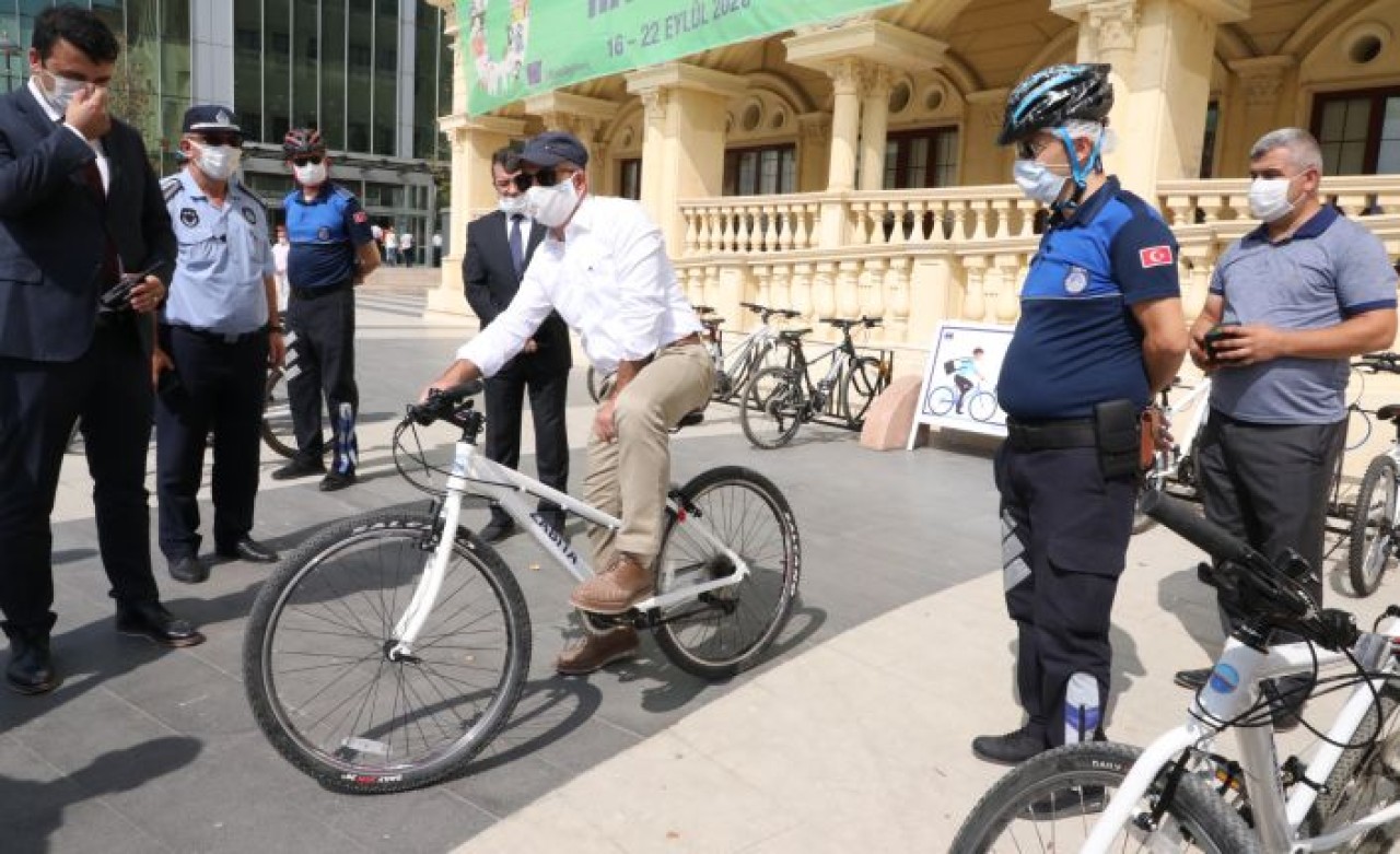 Belediye personeline bisiklet kullanma zorunluluğu