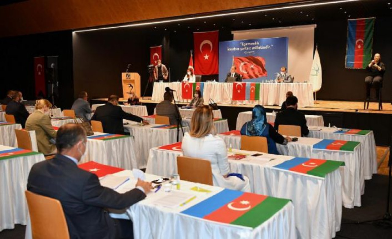 BEYLİKDÜZÜ BELEDİYESİ EKİM AYI MECLİSİ GERÇEKLEŞTİ