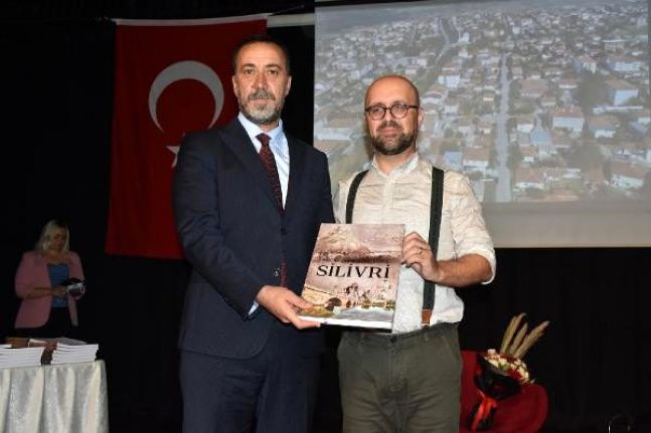 &quot;Geçmişten Günümüze Silivri&quot; kitabı söyleşi ile tanıtıldı