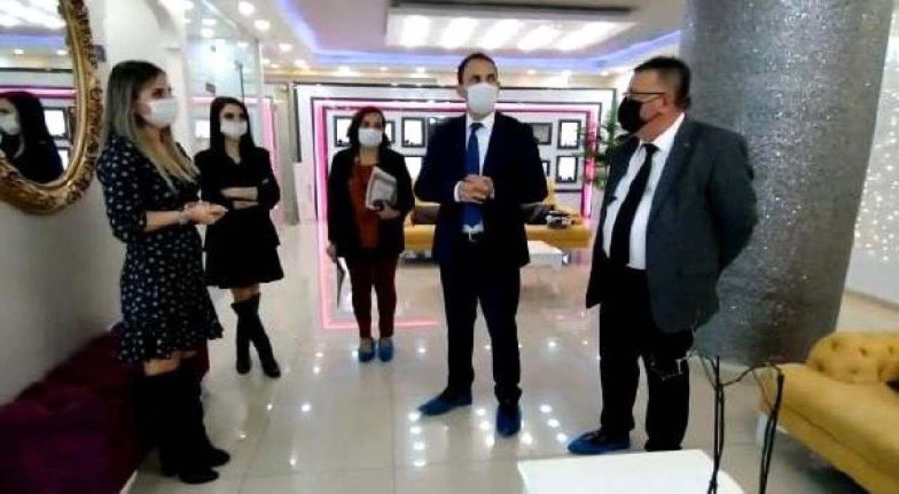 Çatalca Kaymakamı Ermişten kurallara uyan işletmecilere teşekkür belgesi