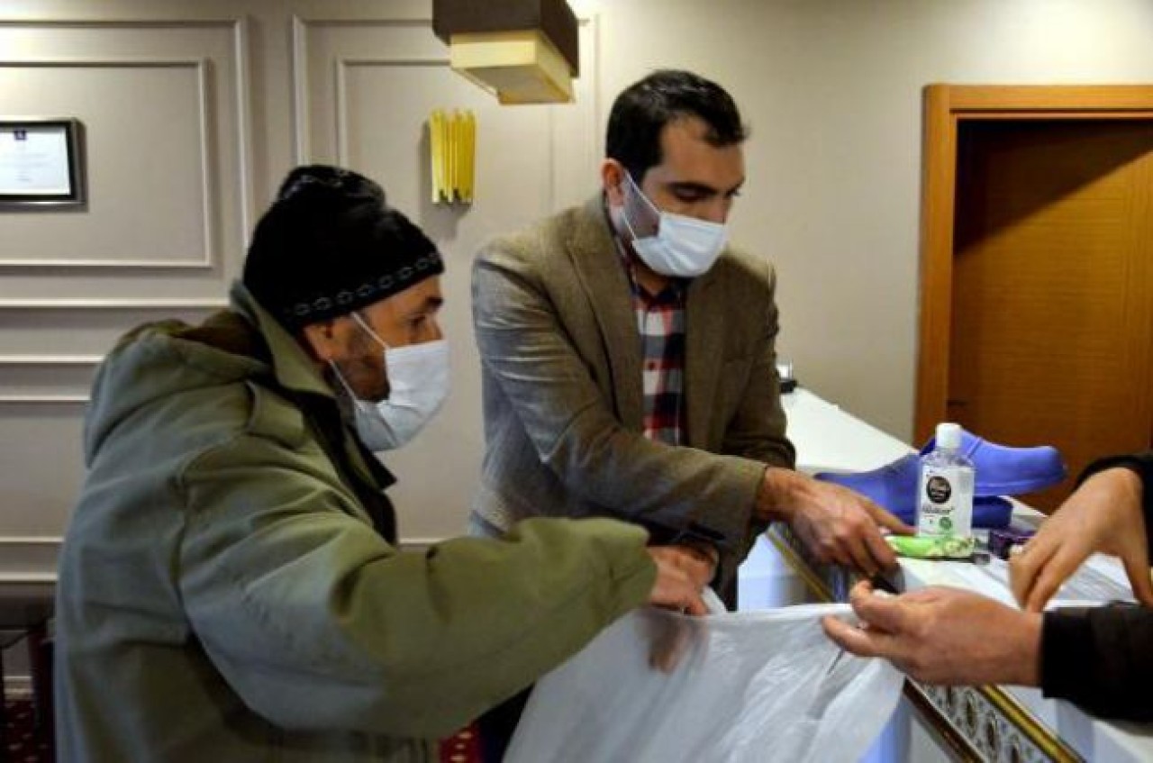 Avcılarda kalacak yeri olmayanlar otele yerleştirildi