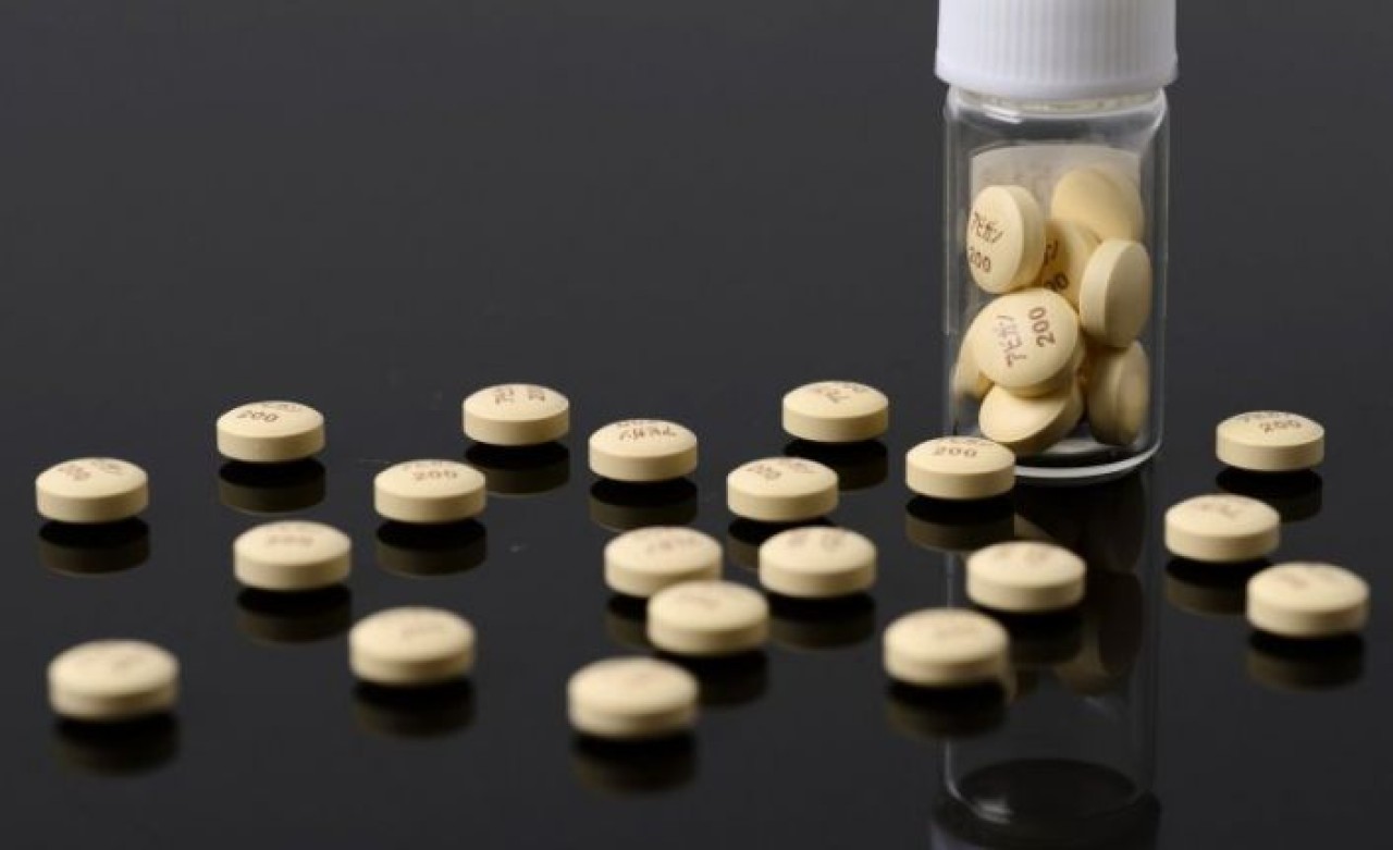 Bilim Kurulu üyesi Prof. Dr. Gündüzden koronavirüste ilaç kullanmayanlara uyarı: Sepsise neden olabilir