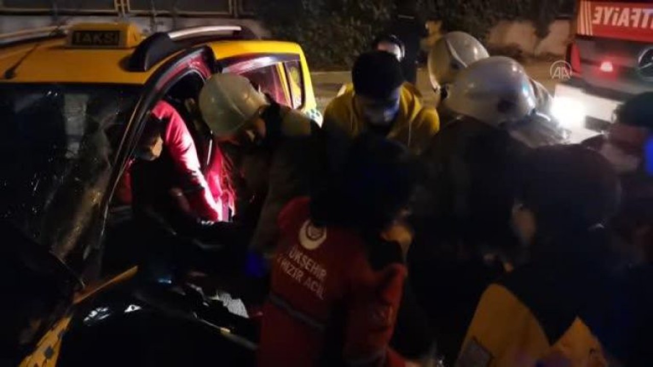 Beylikdüzünde trafik kazası: 2 yaralı