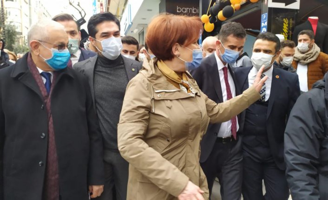 İYİ Parti Genel Başkanı Meral Akşener Beylikdüzündeydi