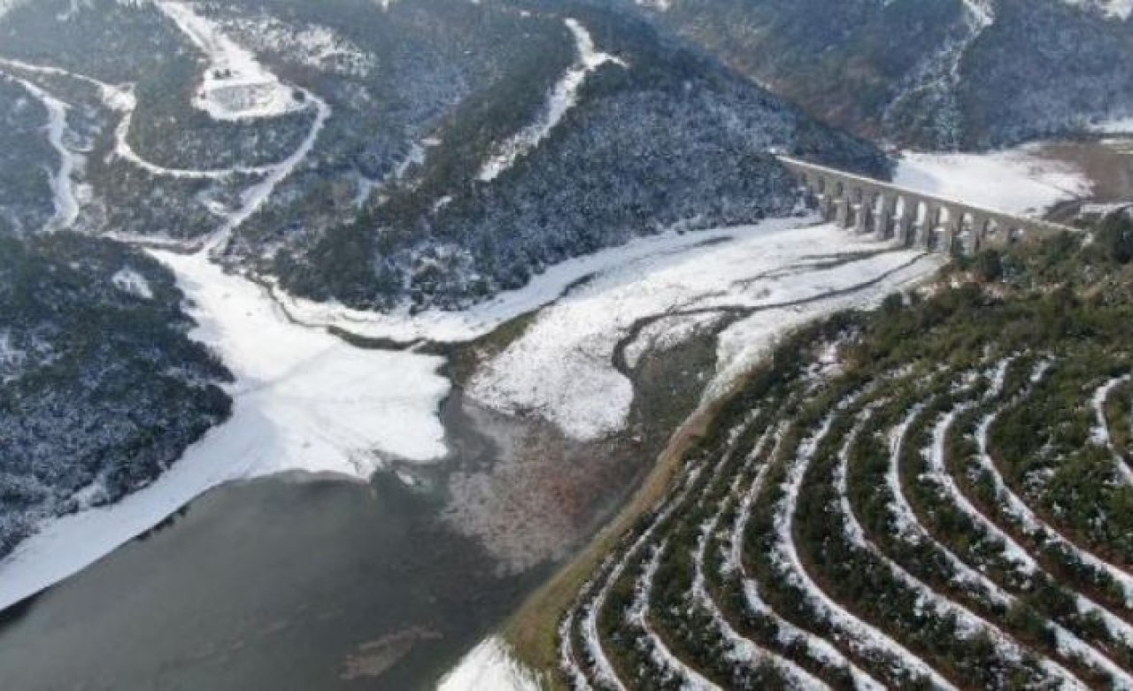 İstanbulda karlar eriyor, barajlardaki doluluk yükseliyor
