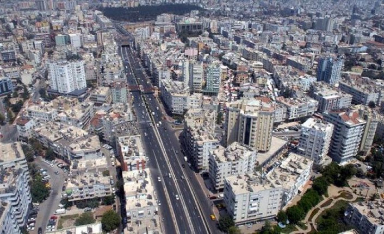 İstanbulun Esenyurt  ilçesi nüfusuyla 57 ili geride bıraktı