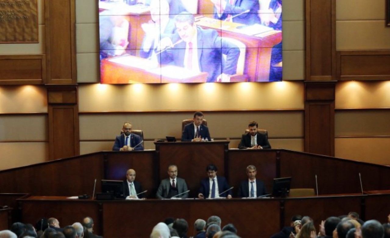 İBB Meclisinde tetikçi müfettiş tartışması