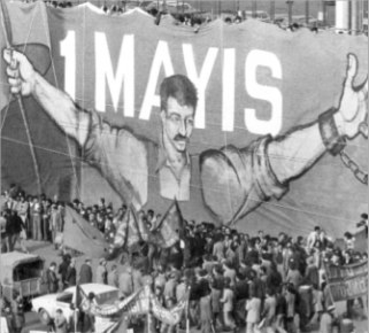 34 yıl sonra o pankartla kutlanıyor