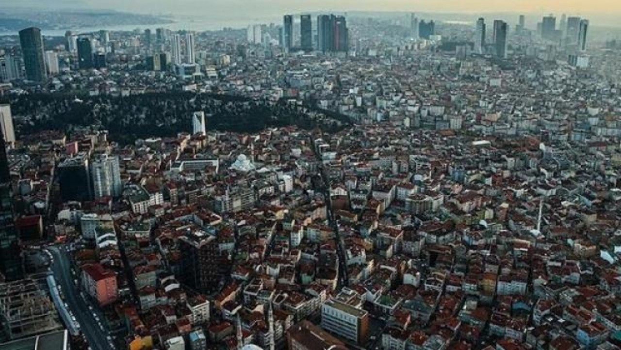Rapor ortaya çıktı! İşte koronavirüs yayılımı açısından İstanbulun en riskli 8 ilçesi