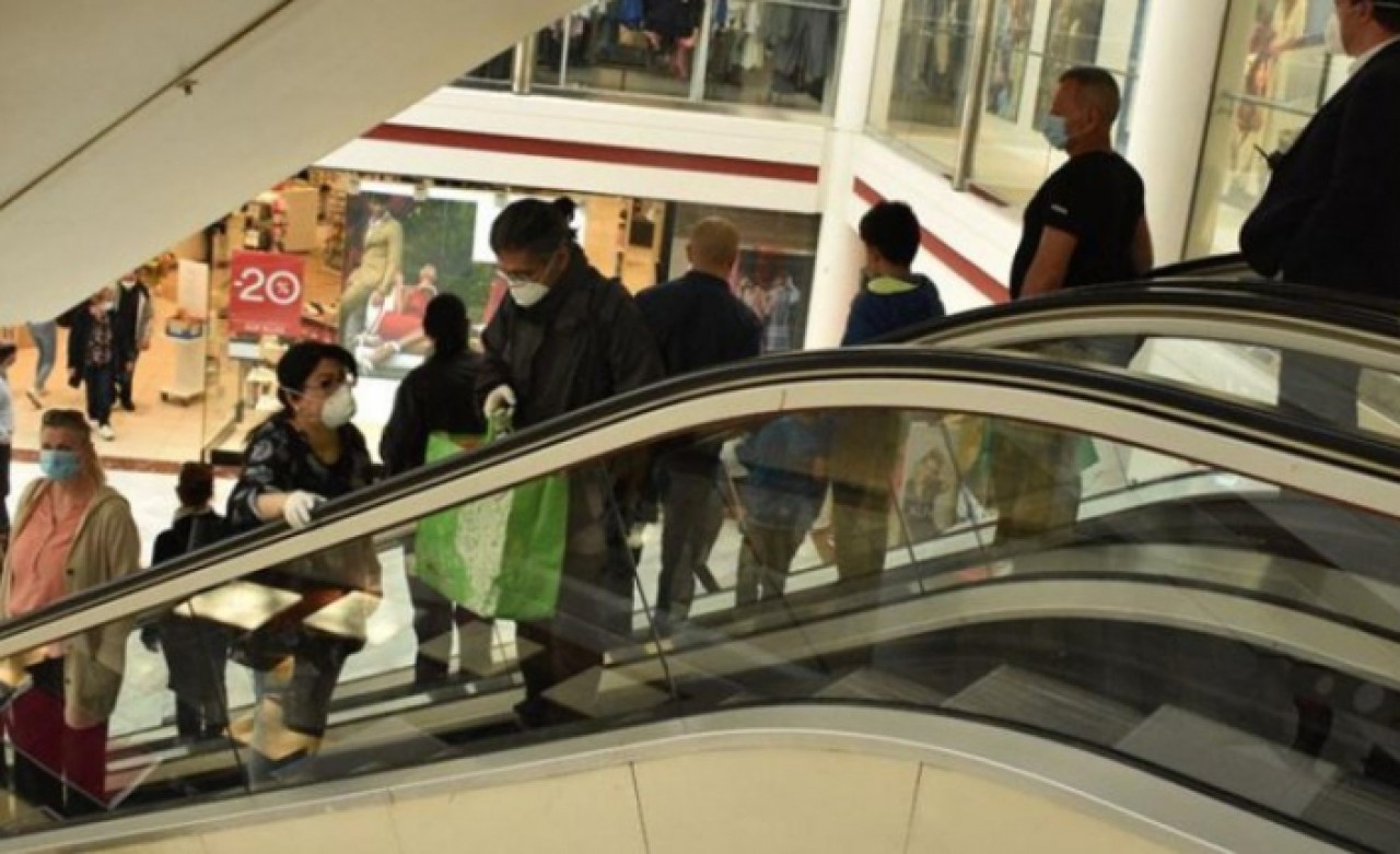 İstanbulda AVMler ve mağazaların kapanış saatleri değişti