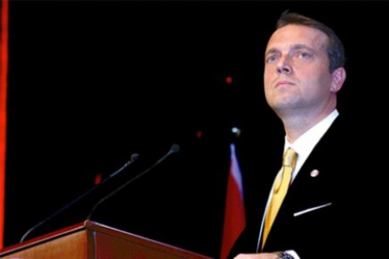 Uzan'a kontör sürprizi!