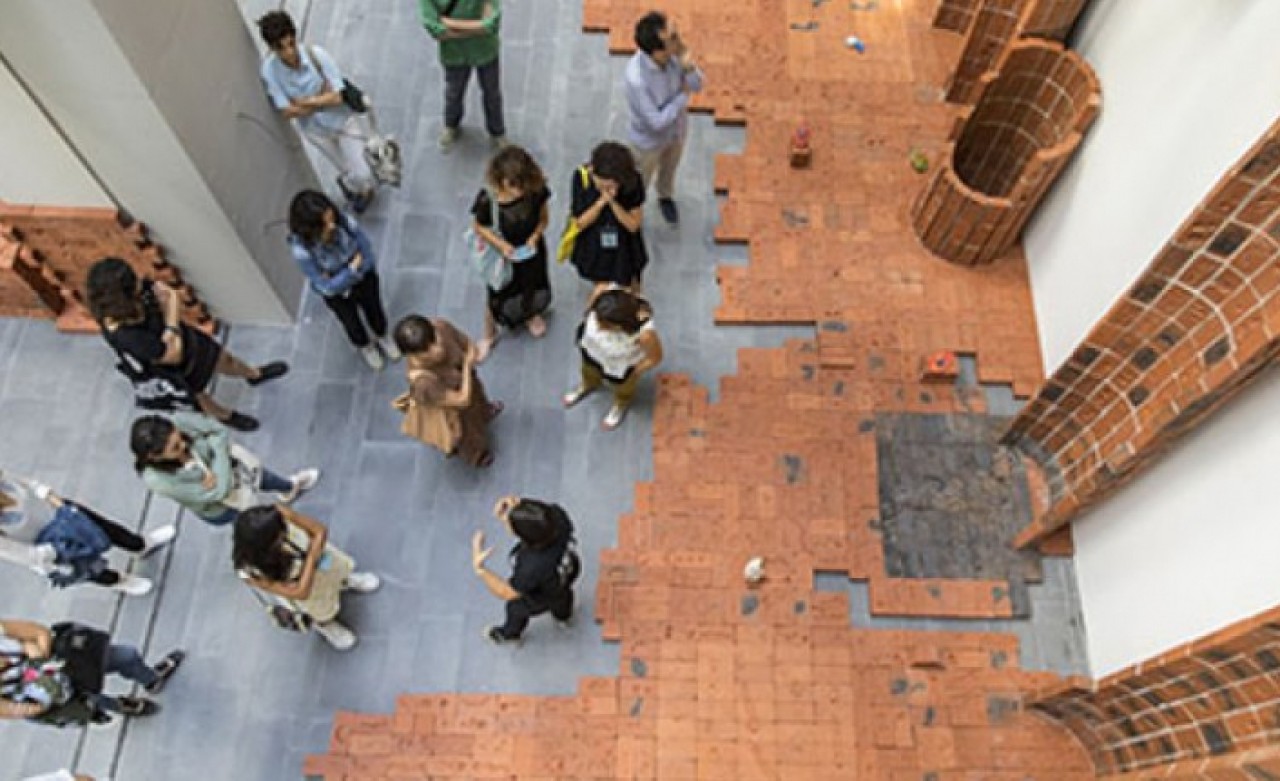 17. İstanbul Bienali sergileri 2022ye ertelendi