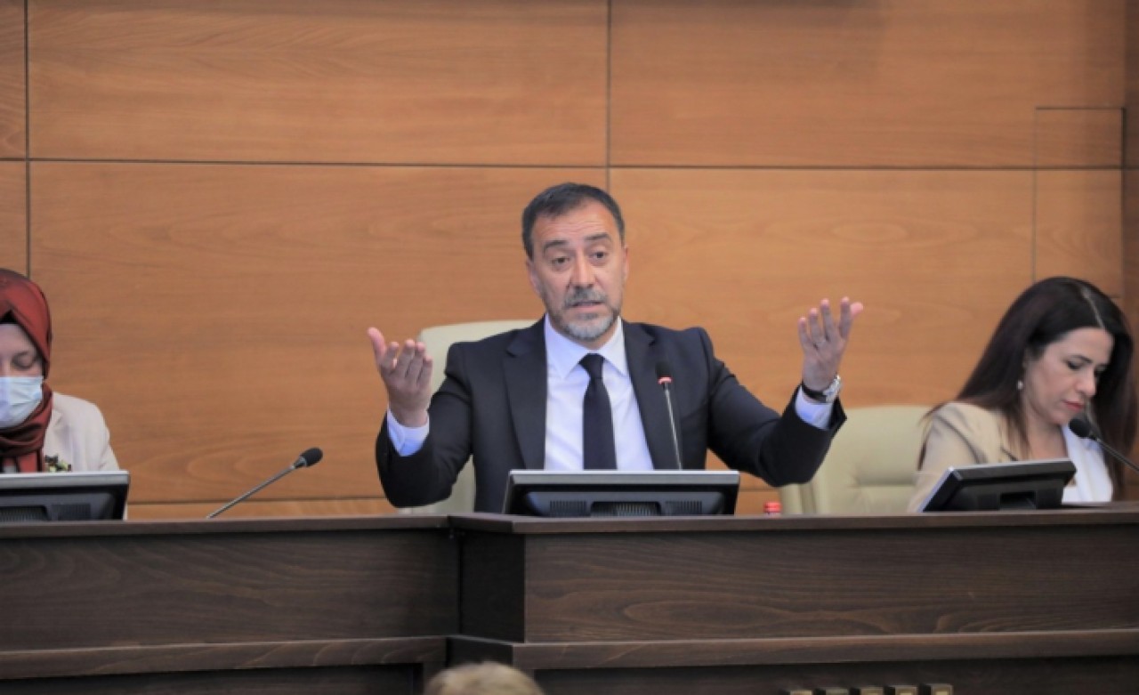 “SİLİVRİSPOR ÜZERİNDEN SİYASET YAPILMASINA MÜSAADE ETMEYECEĞİM!”