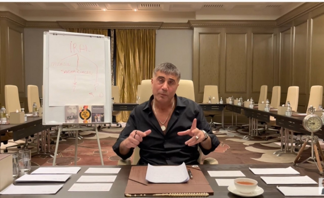 Sedat Pekerin 7nci videosunda yine ilginç iddialar var...