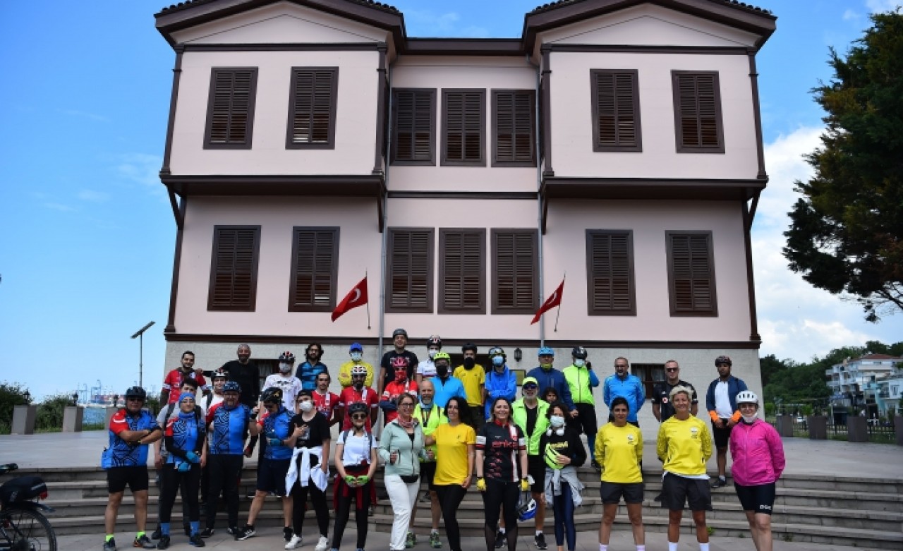 AVCILAR’DA PEDALLAR SAĞLIK İÇİN ÇEVRİLDİ