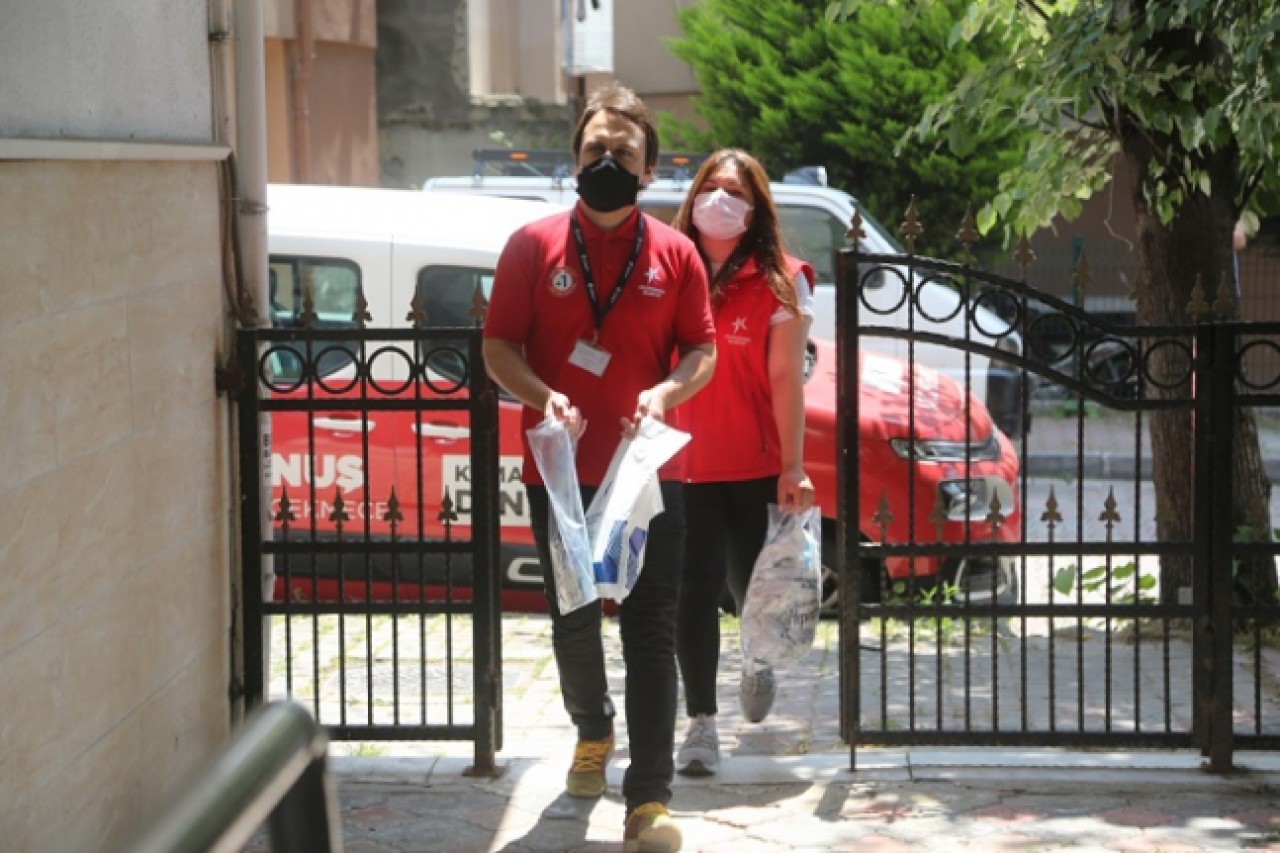 KÜÇÜKÇEKMECE’DE SIFIR ATIK KAMPANYASI BAŞLADI