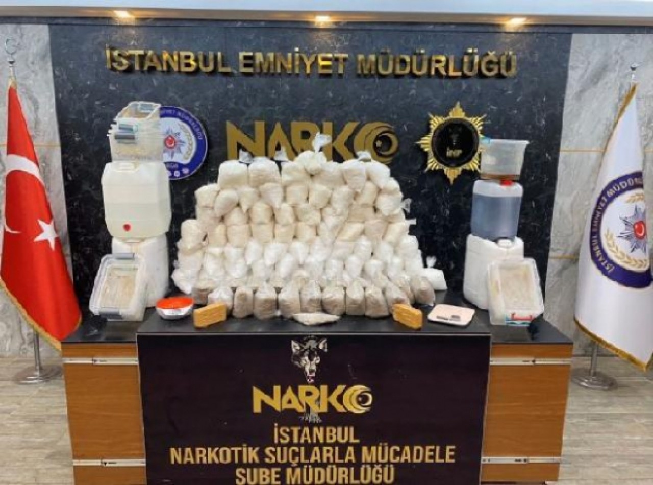 SİLİVRİ VE ESENYURTTA OPERASYON; 191 KİLOGRAM UYUŞTURUCU ELE GEÇİRİLDİ